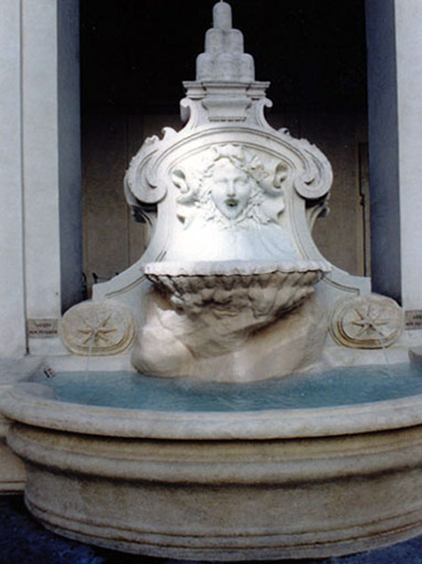 Restauro-della-fontana-di-Palazzo-Chigi---Roma